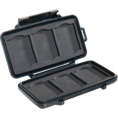 Pelican 0945 Memory Card Case suits Compact Flash Cards