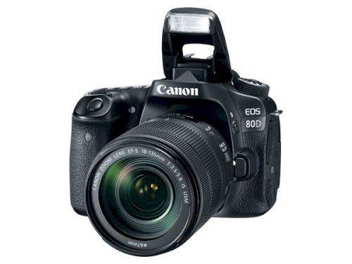 Canon EOS 80D Super Kit with EFS18-135 IS USM lens