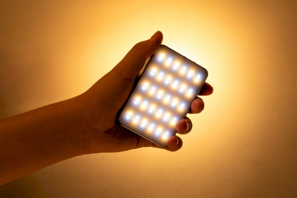 SmallRig 3290 RM75 RGB Magnetic Smart LED Light